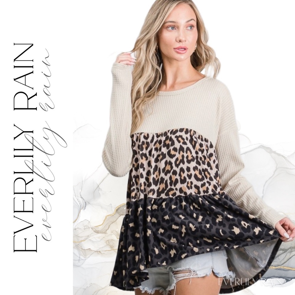 💞 Soft Waffle Knit Mixed Print Babydoll Top - Picture 3 of 15